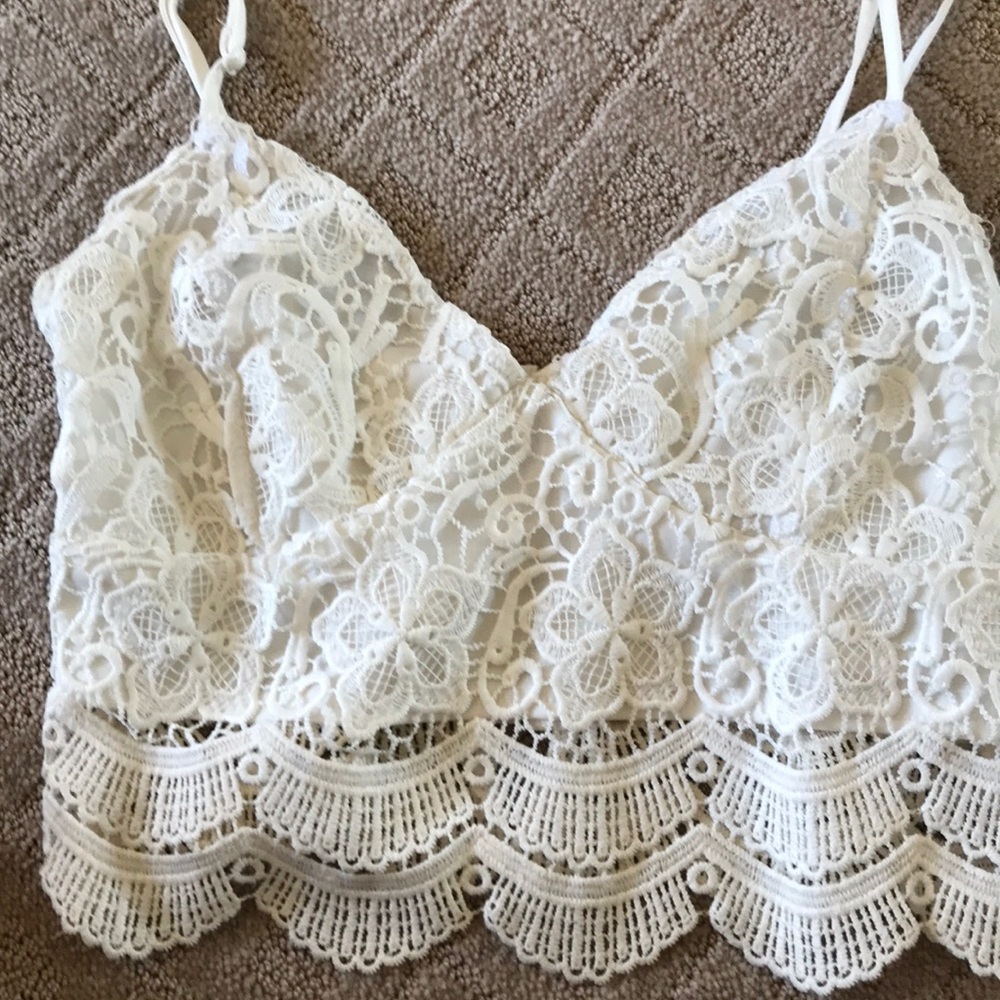 White floral crop top